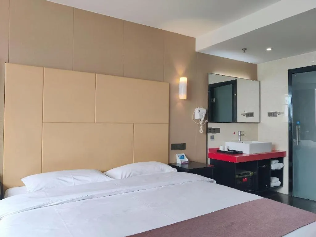 Thank Inn Plus Hotel He'Nan Zhoukou Chuanhui District Red Star Macalline