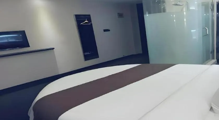 Thank Inn Plus Hotel He'Nan Zhoukou Chuanhui District Red Star Macalline